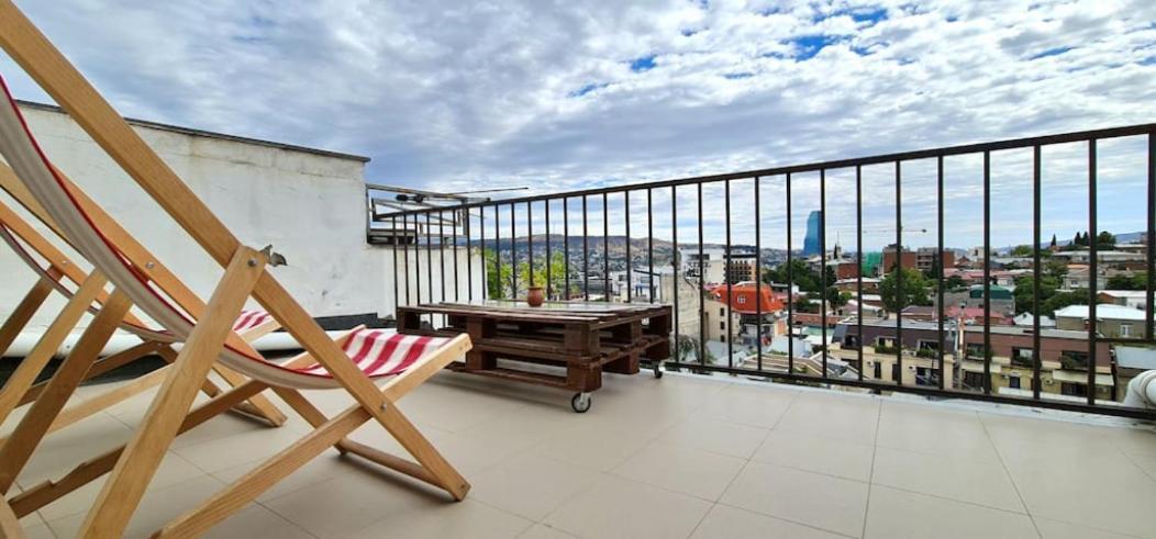 Duplex Apartment In The City Center Tbiliszi Kültér fotó